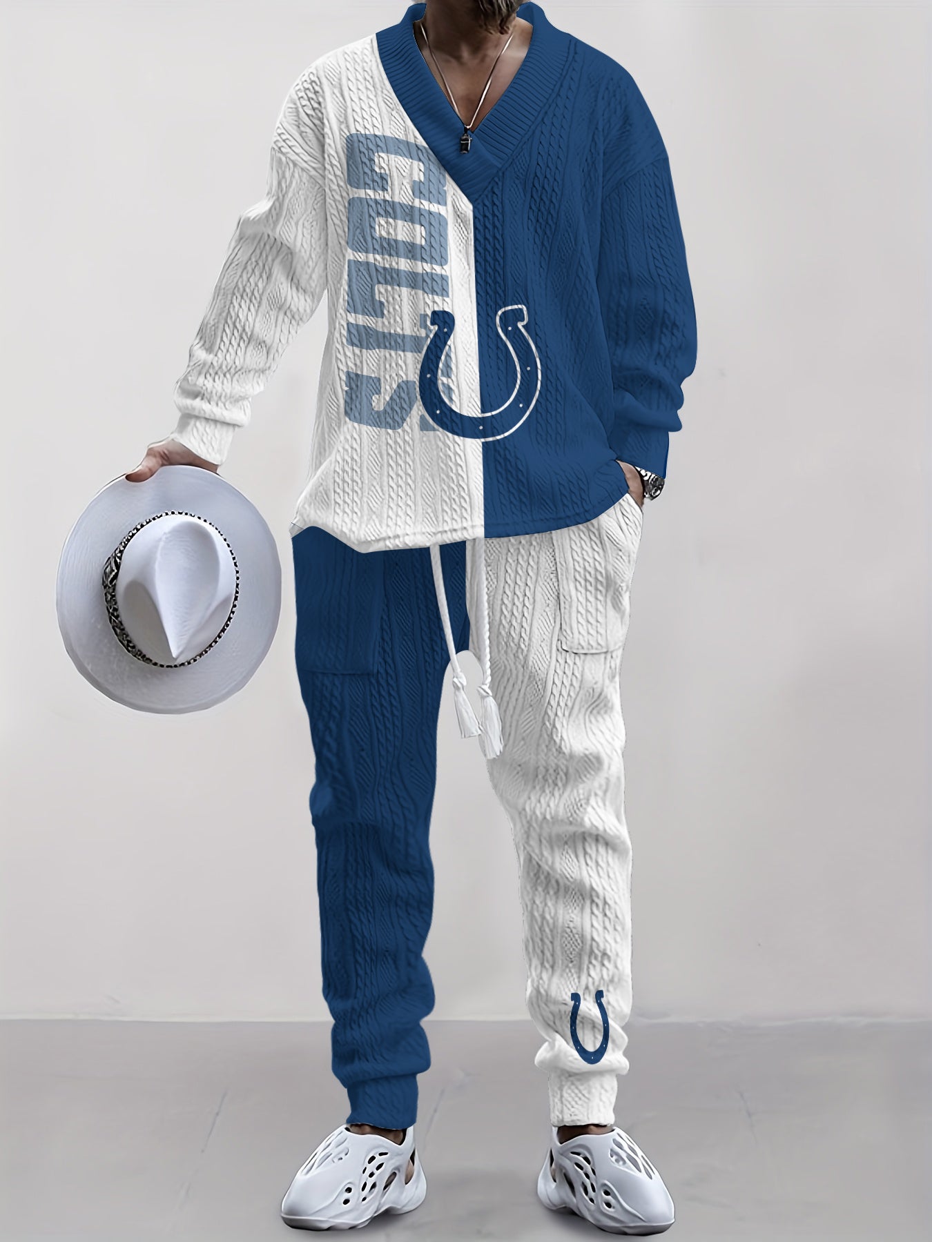 Indianapolis Colts Classic All-Season Long Sleeve V-Neck Pullover Sweater