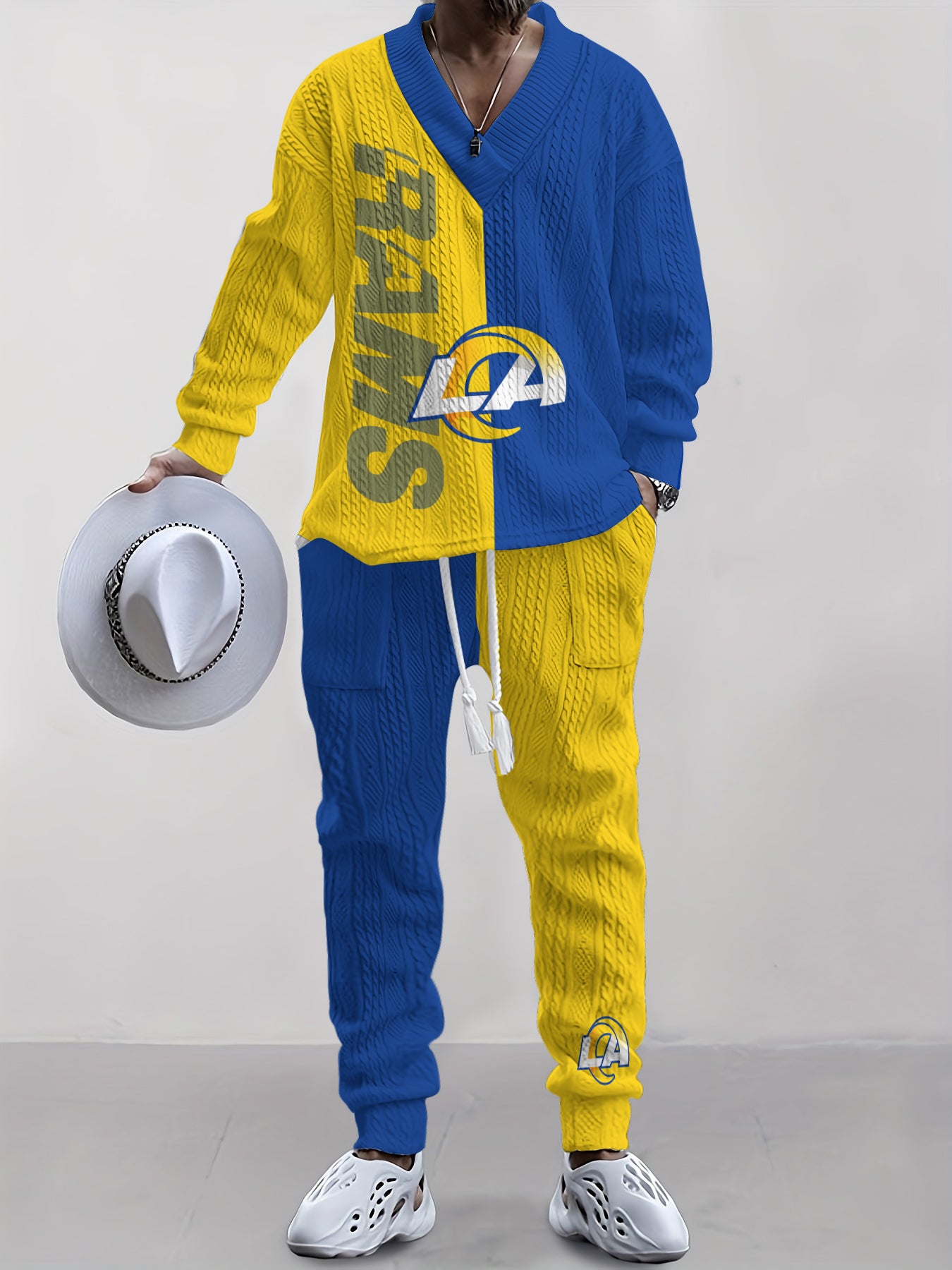 Los Angeles Rams Classic All-Season Long Sleeve V-Neck Pullover Sweater