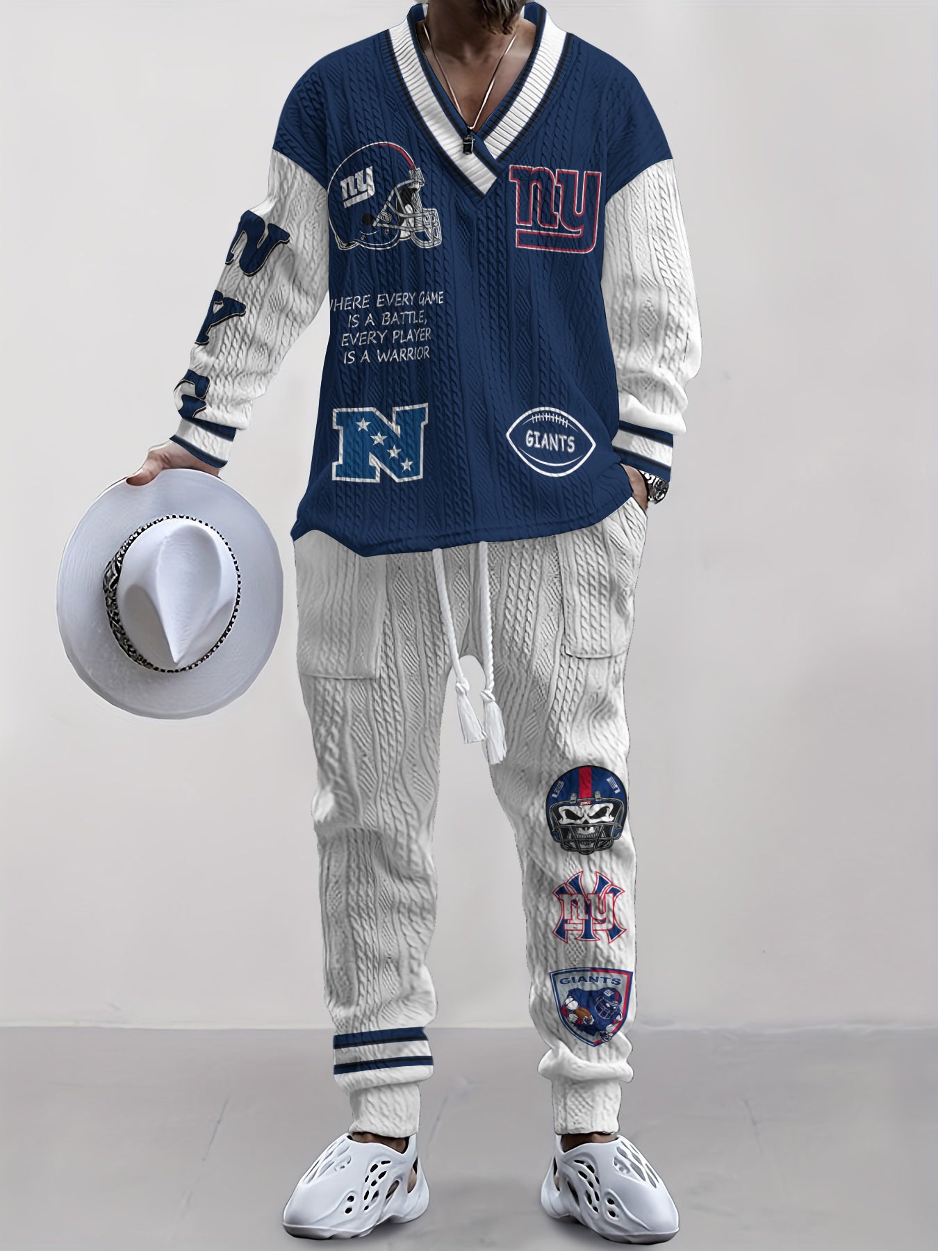 New York Giants Classic All-Season Long Sleeve V-Neck Pullover Sweater