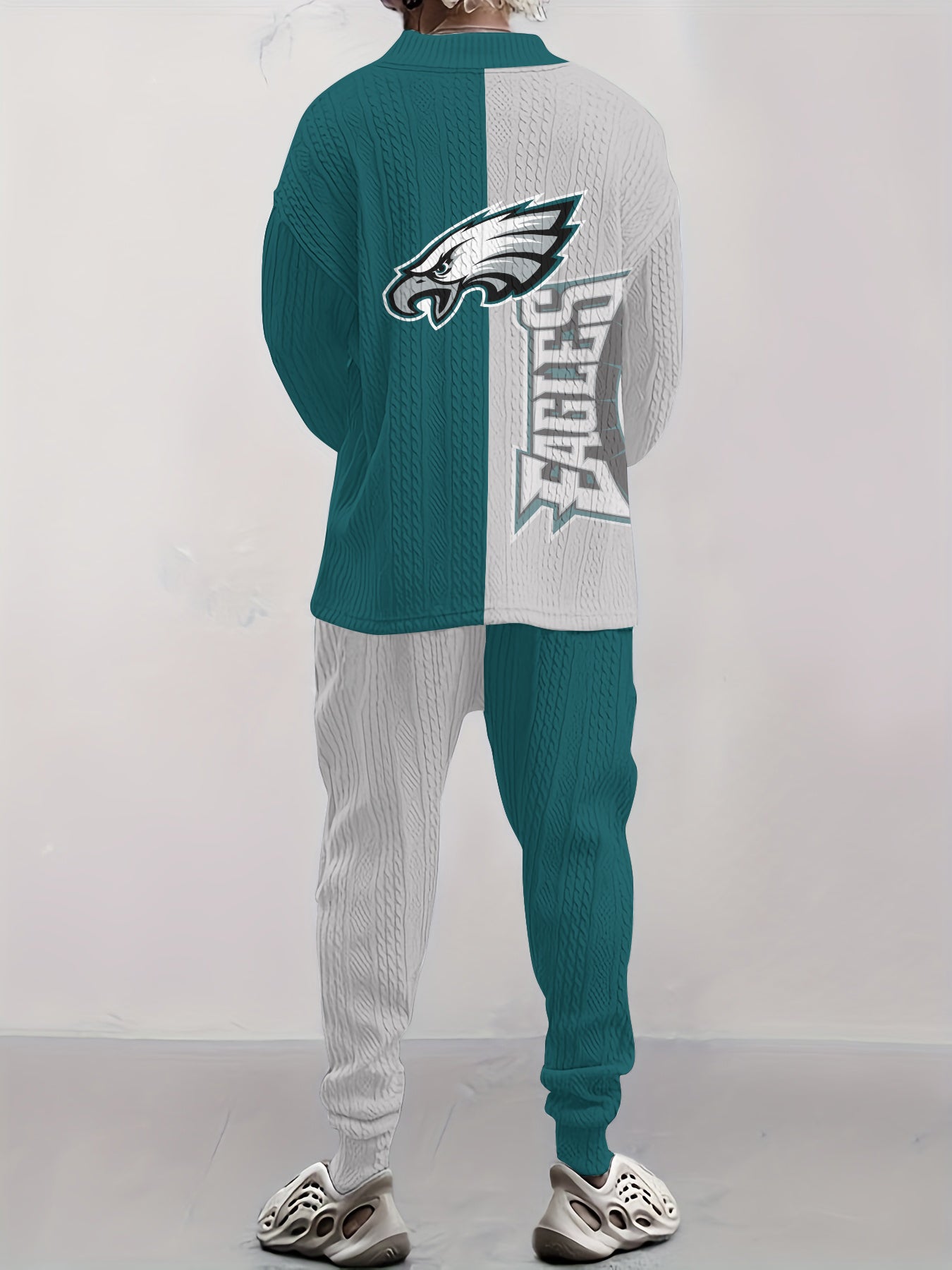 Philadelphia Eagles Classic All-Season Long Sleeve V-Neck Pullover Sweater