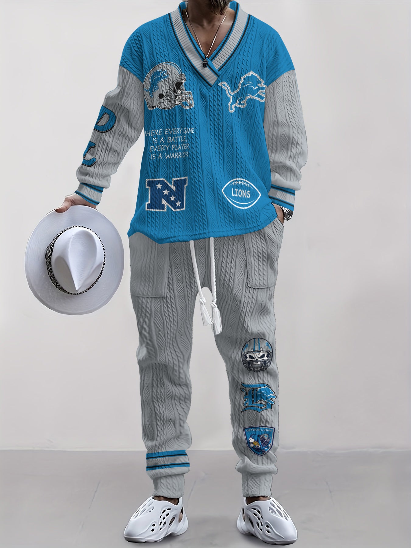 Detroit Lions Classic All-Season Long Sleeve V-Neck Pullover Sweater