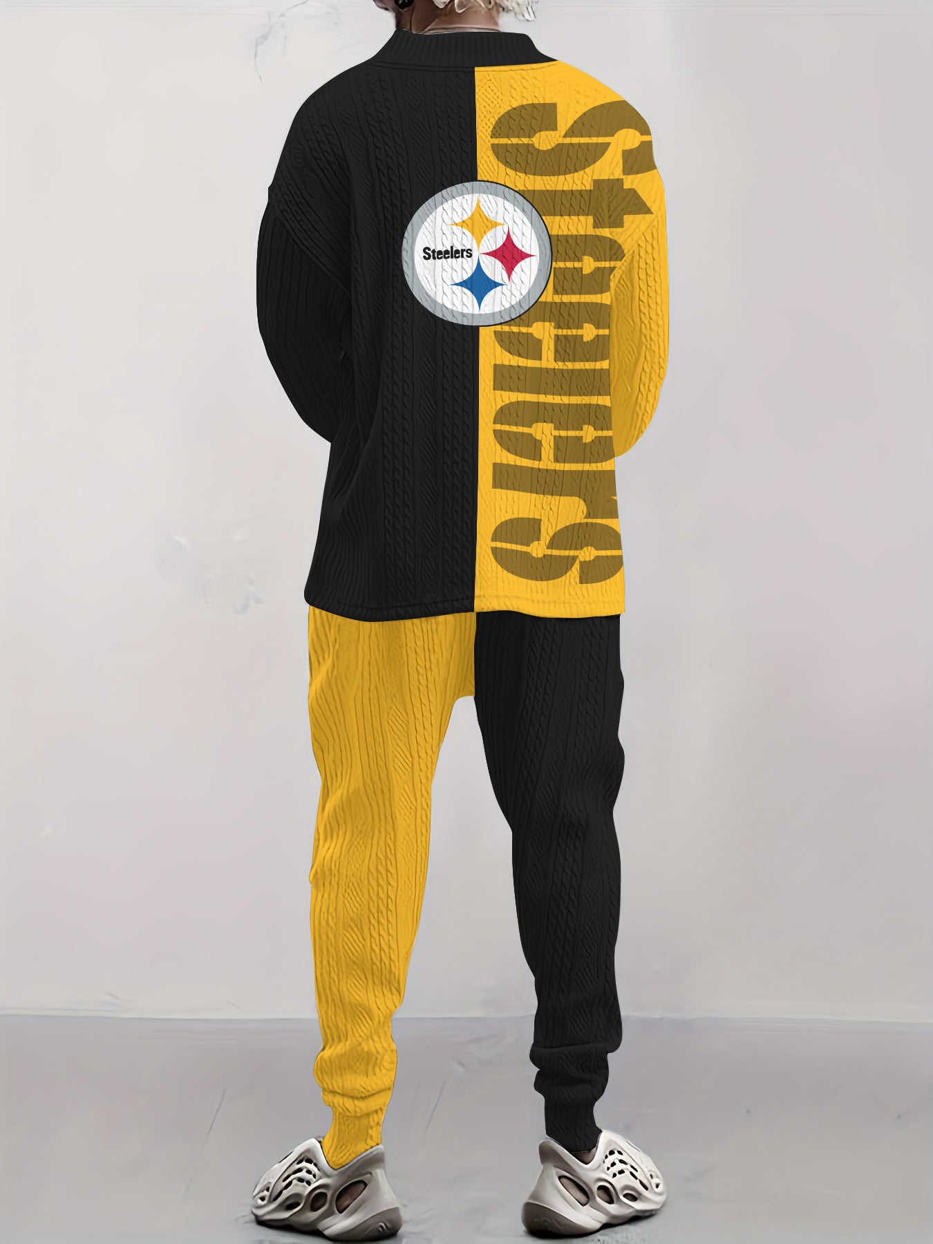 Pittsburgh Steelers Classic All-Season Long Sleeve V-Neck Pullover Sweater