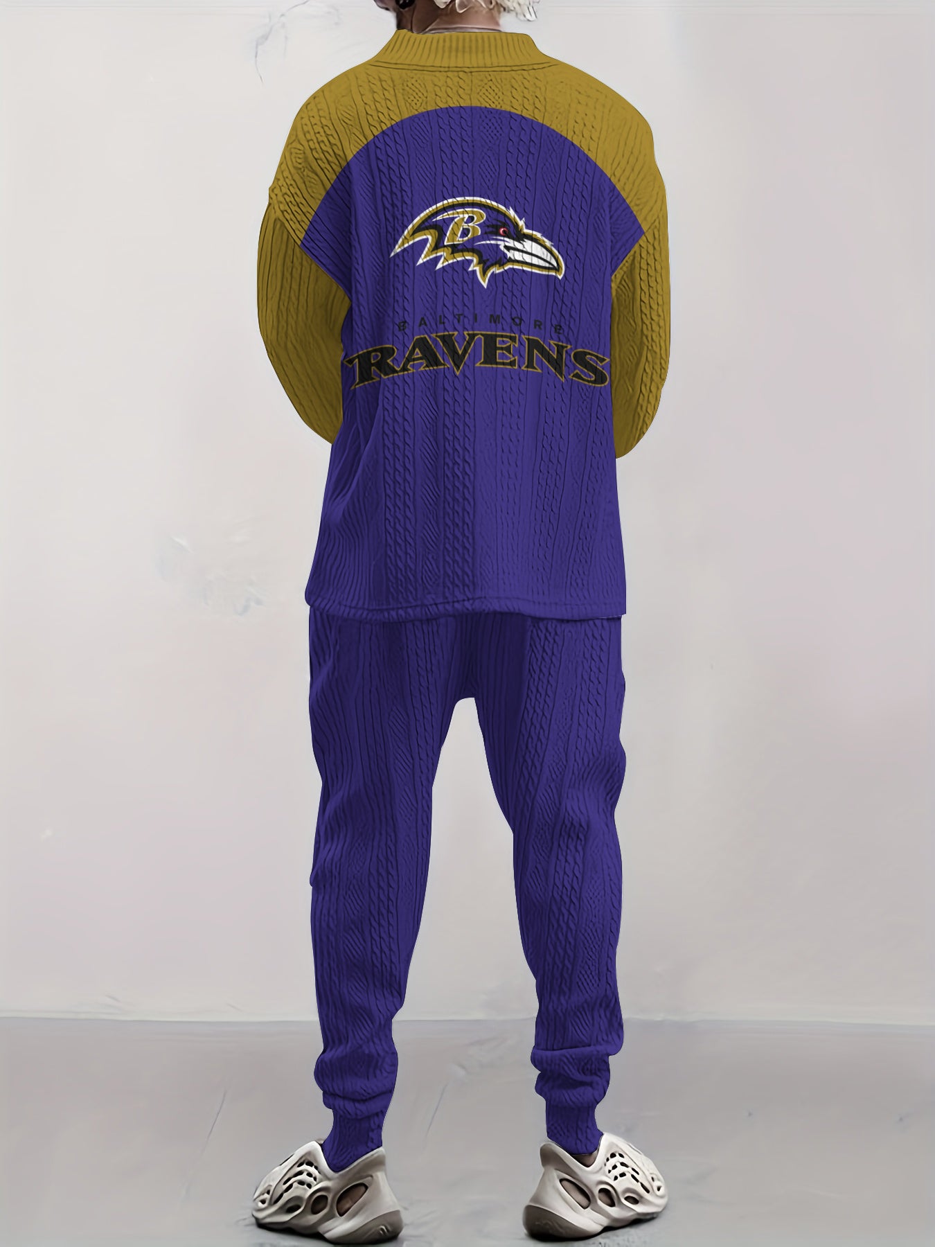Baltimore Ravens Classic All-Season Long Sleeve V-Neck Pullover Sweater