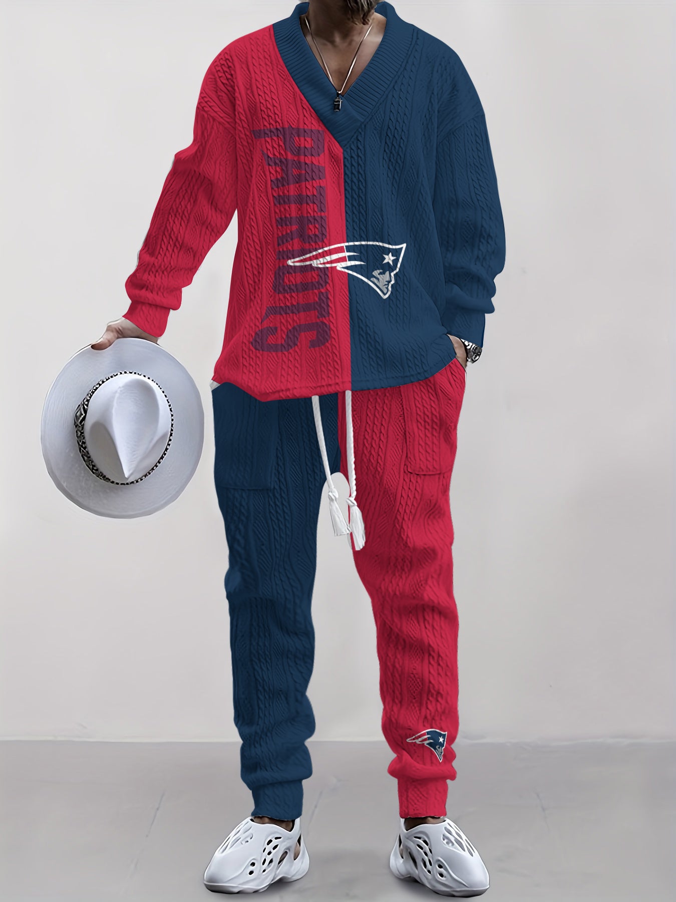 New England Patriots Classic All-Season Long Sleeve V-Neck Pullover Sweater