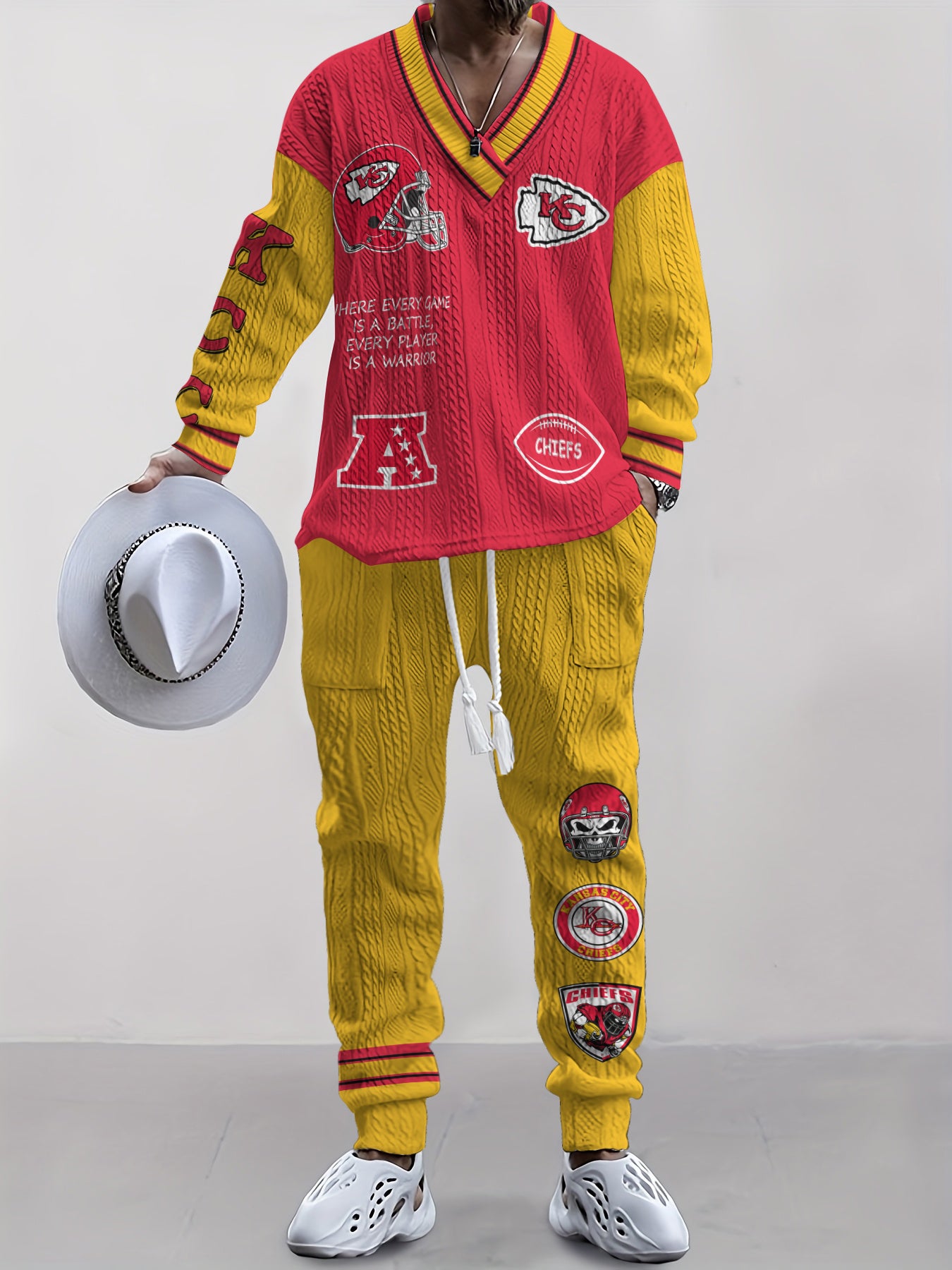 Kansas City Chiefs Classic All-Season Long Sleeve V-Neck Pullover Sweater