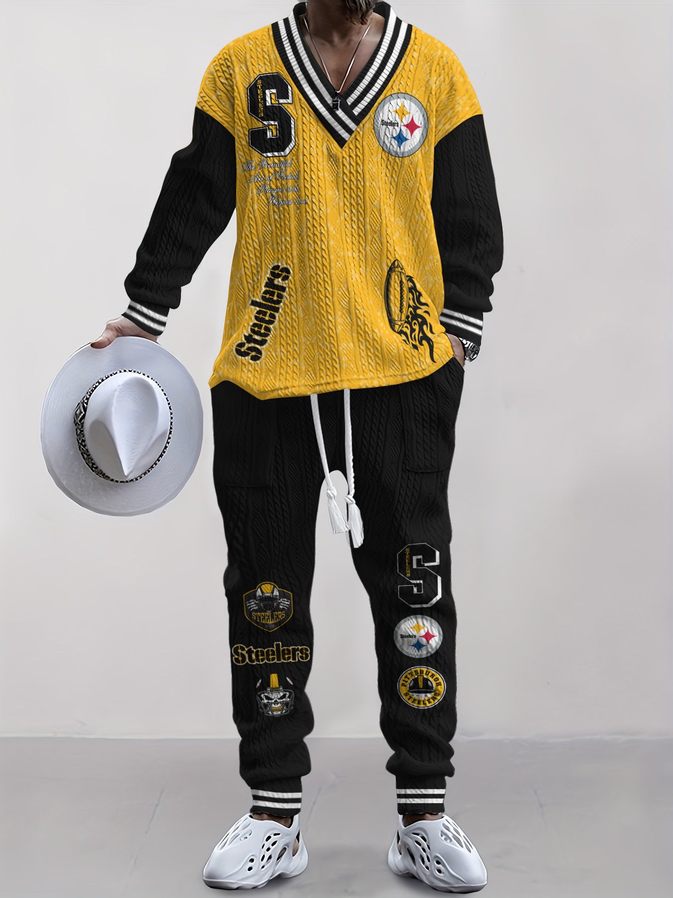 Pittsburgh Steelers Classic All-Season Long Sleeve V-Neck Pullover Sweater