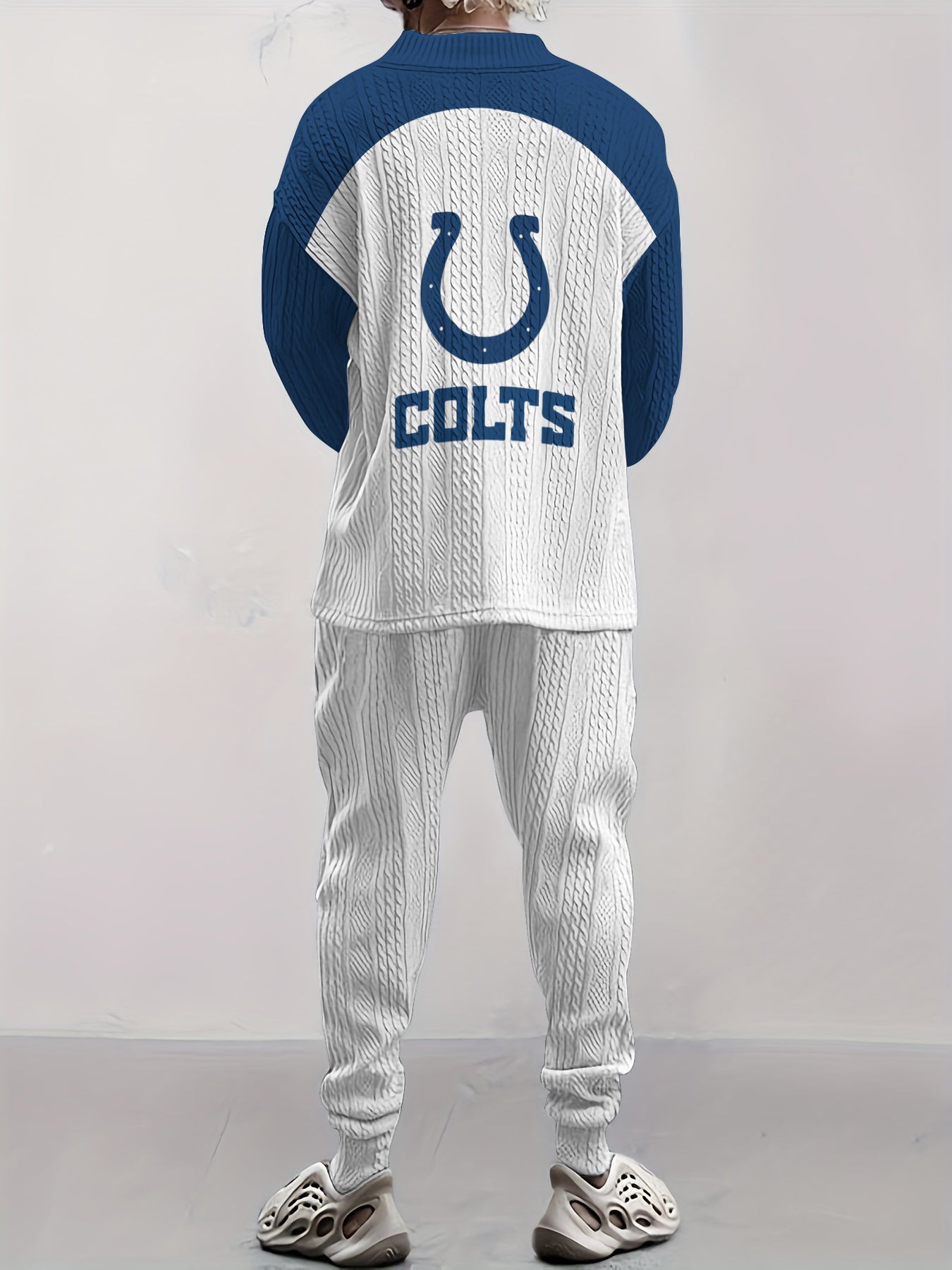 Indianapolis Colts Classic All-Season Long Sleeve V-Neck Pullover Sweater