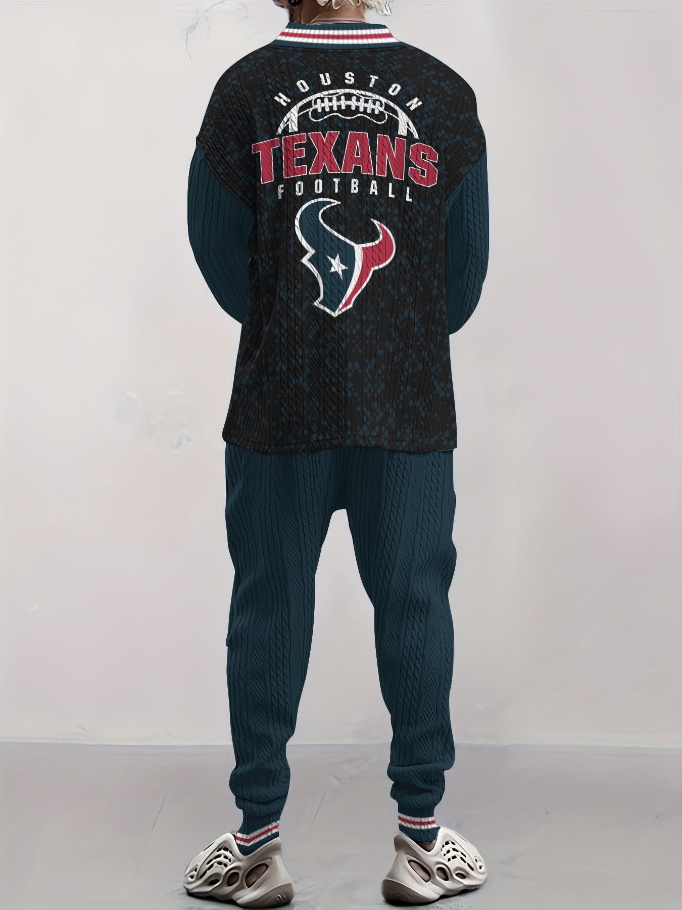 Houston Texans Classic All-Season Long Sleeve V-Neck Pullover Sweater