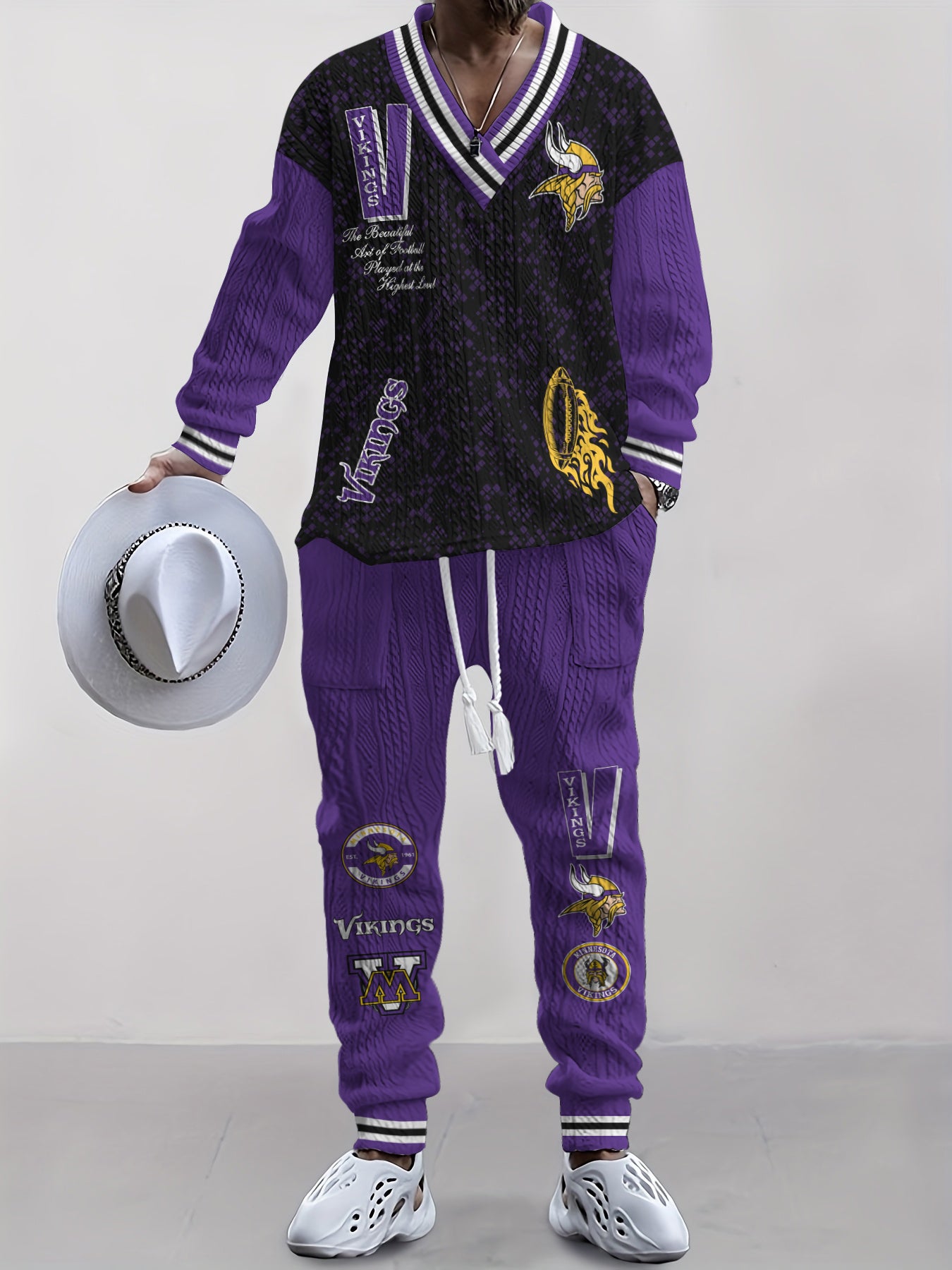 Minnesota Vikings  Classic All-Season Long Sleeve V-Neck Pullover Sweater