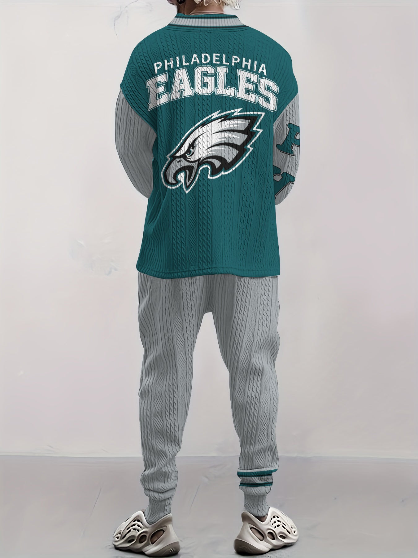 Philadelphia Eagles Classic All-Season Long Sleeve V-Neck Pullover Sweater