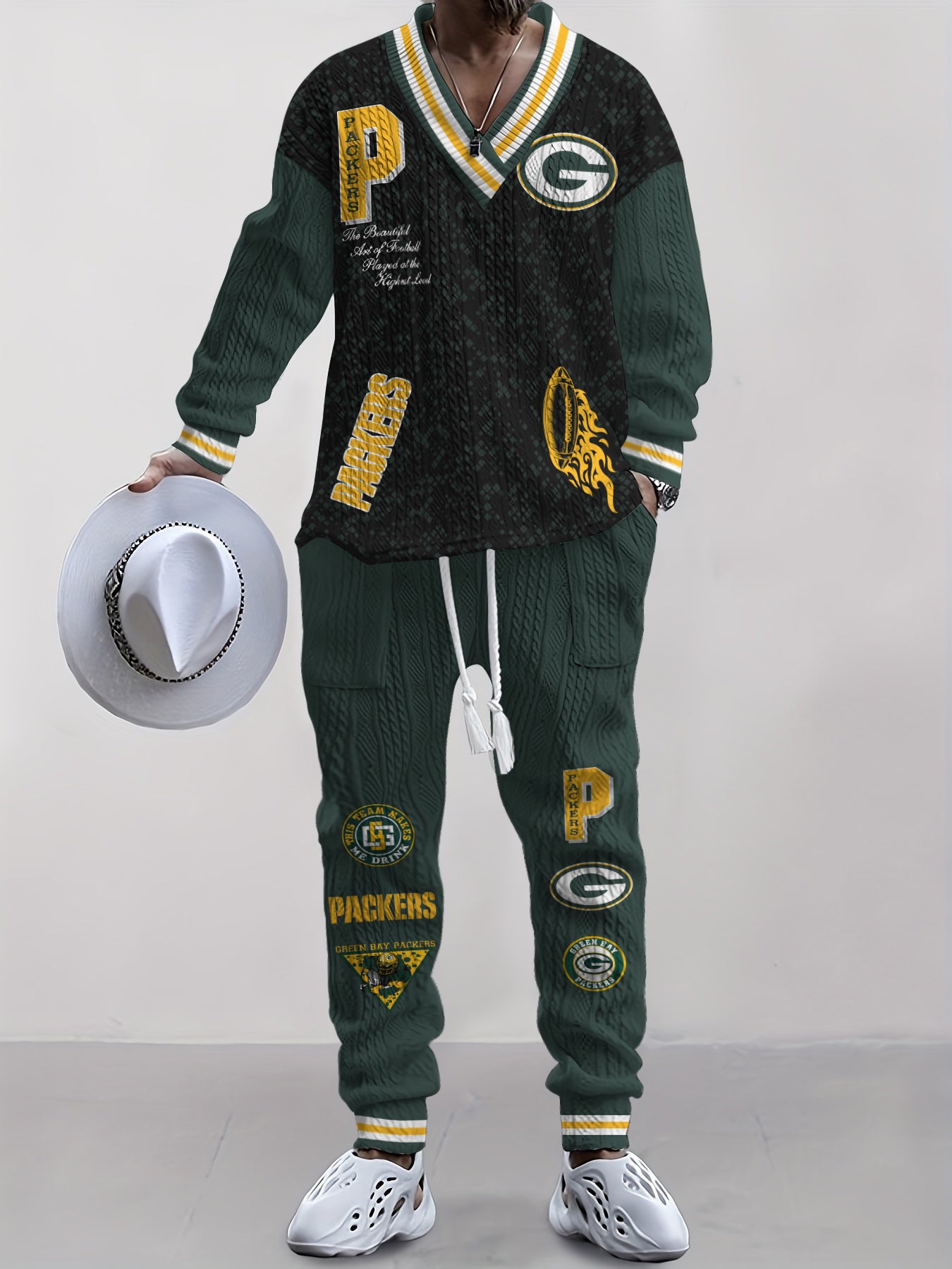 Green Bay Packers  Classic All-Season Long Sleeve V-Neck Pullover Sweater