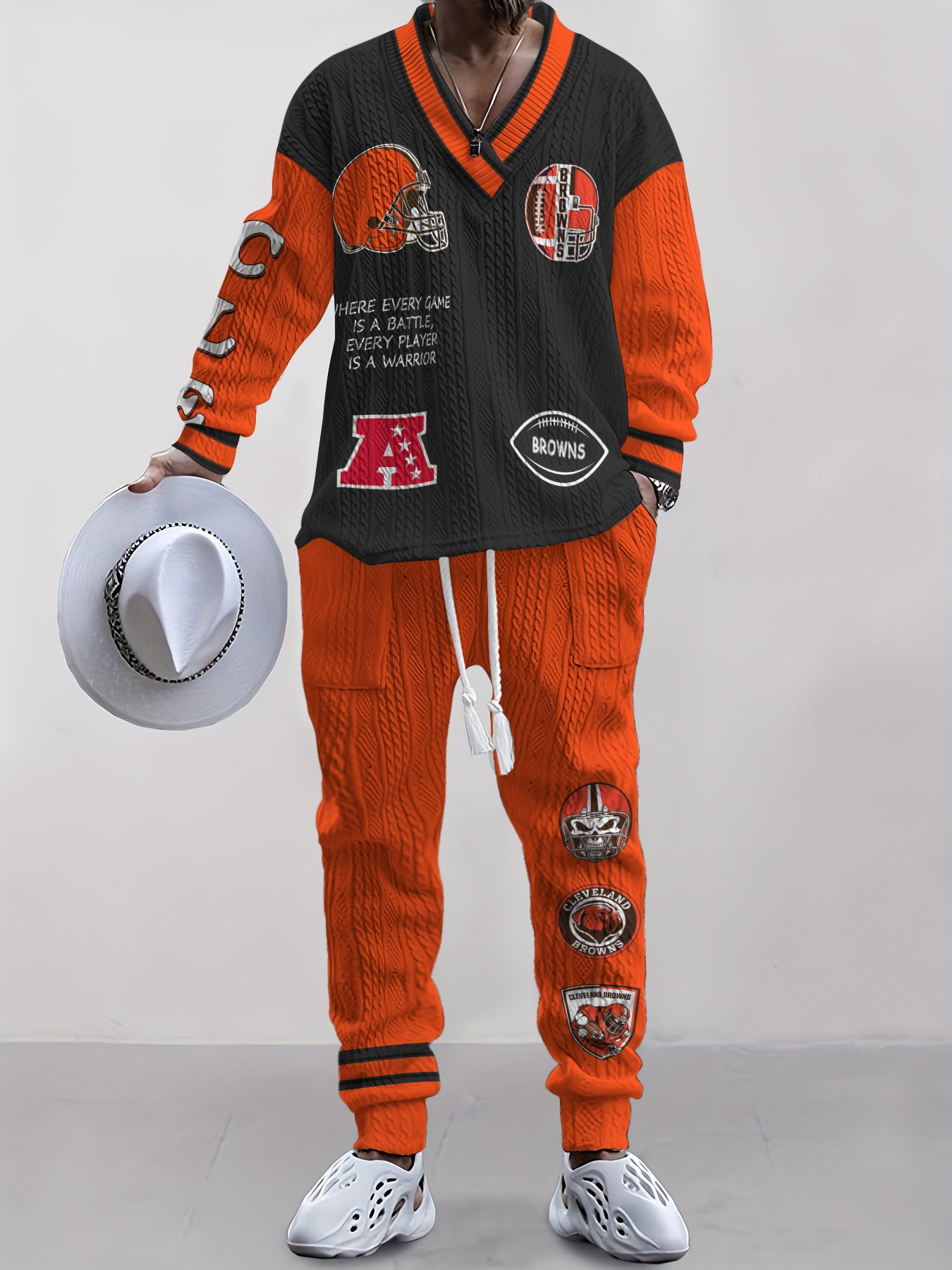 Cleveland Browns Classic All-Season Long Sleeve V-Neck Pullover Sweater