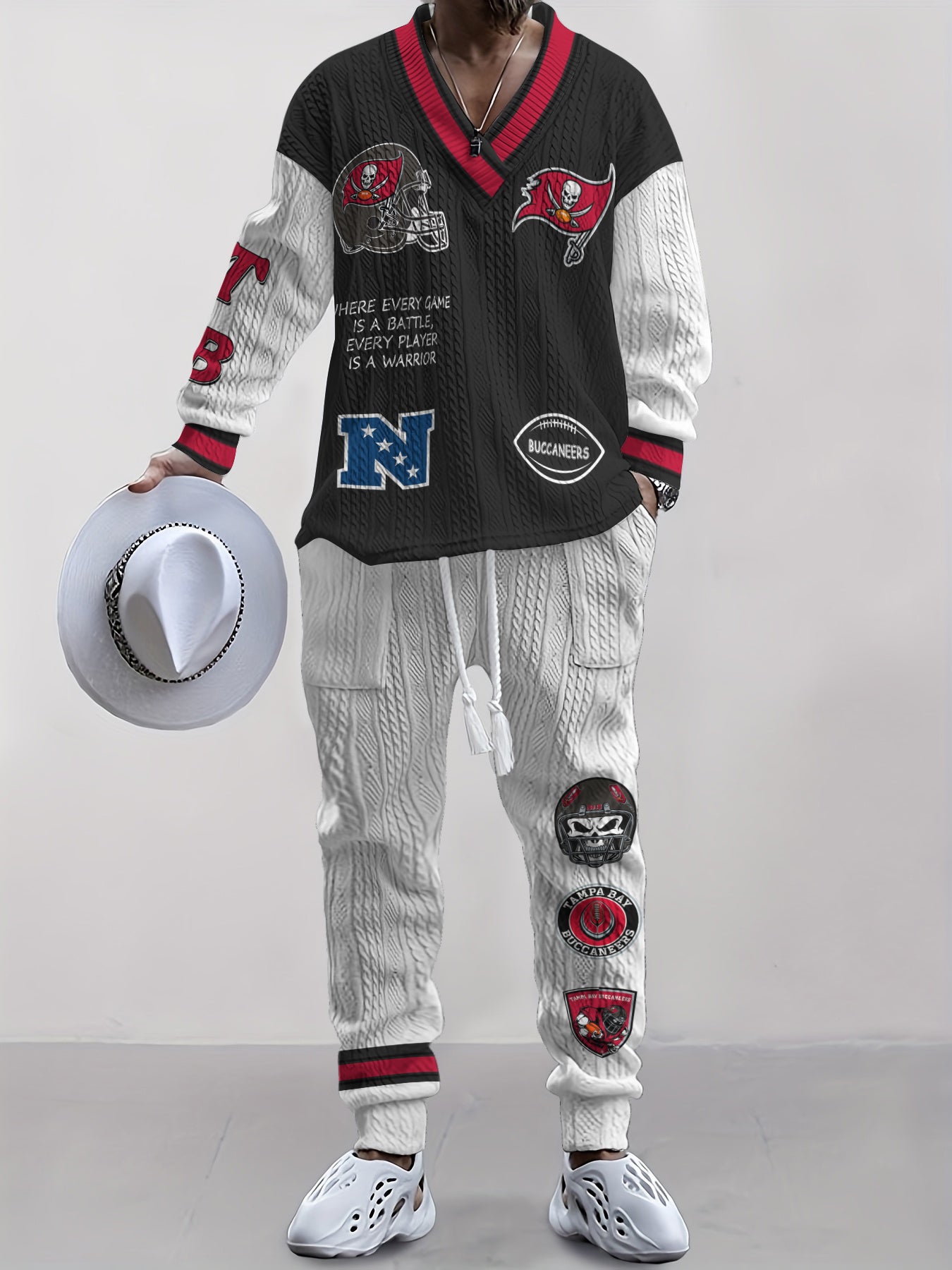 Tampa Bay Buccaneers Classic  All-Season Long Sleeve V-Neck Pullover Sweater