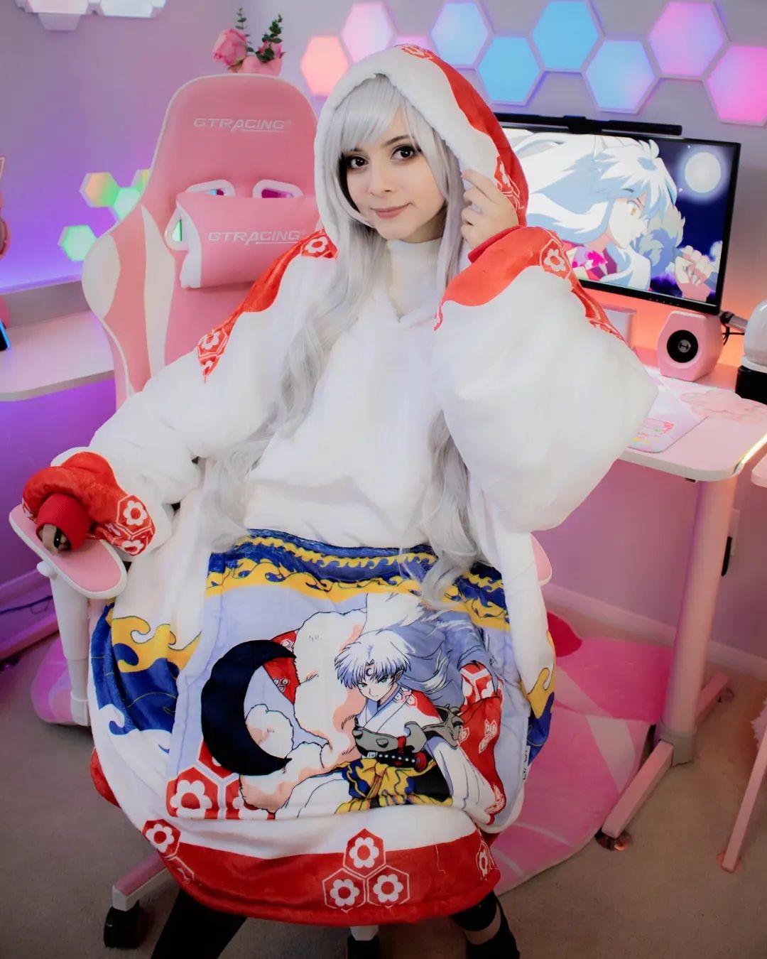 Sessh Blanket Hoodie